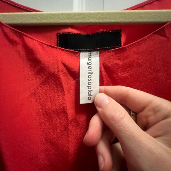 Silk red cocktail dress - Picture 4 of 4